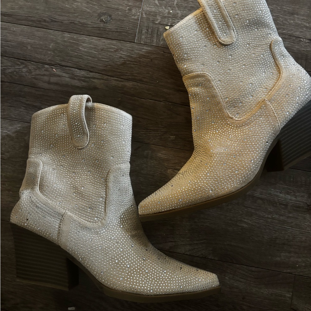 Studded Western Ankle Boots - Cream